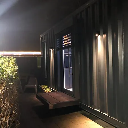 Villa Exklusiver Seecontainer Tiny House Köln